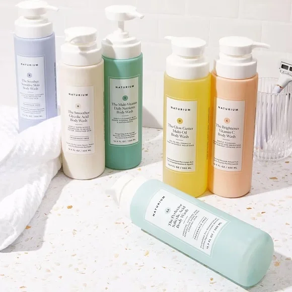 Naturium The Glow Getter Multi-Oil Body Wash - Cream - Picture 4 of 10